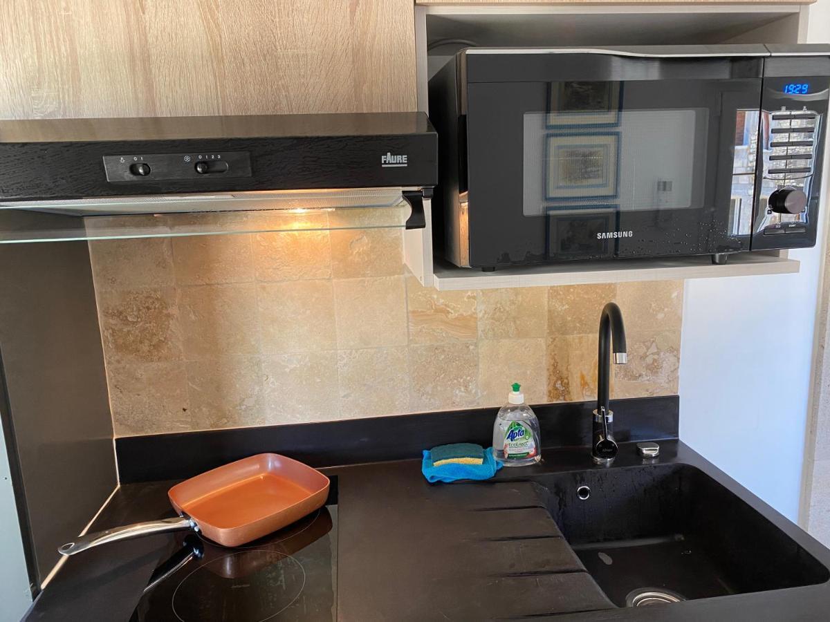 L'Entrenous Apartment Charmes  Екстериор снимка
